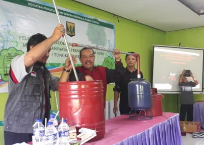 ID 00083: Tungku Gasifikasi, Solusi Desa Parungkuda Solusi Atasi Masalah Sampah Rumah Tangga