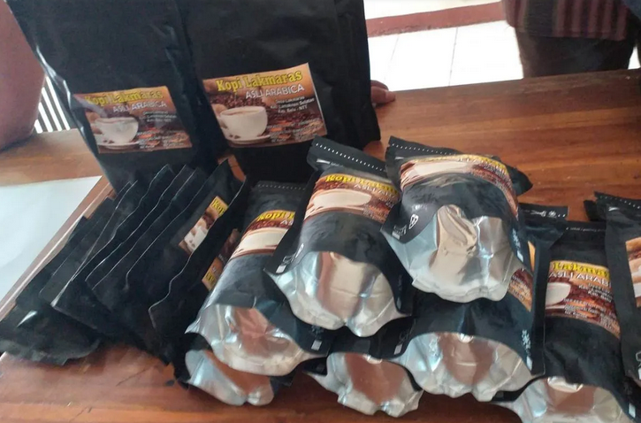 ID 00791: BUMDes Lakmaras Mengolah Kopi Arabika Menjadi Bubuk Bernilai Tinggi untuk Meningkatkan Pendapatan Petani Wilayah Perbatasan